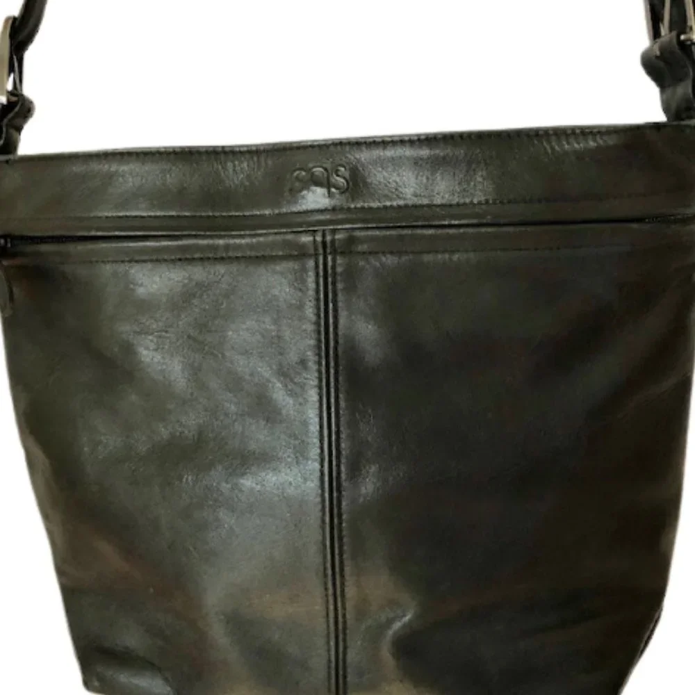 SAS Black Leather Shoulder Bag w/ Pockets - Made in the US
